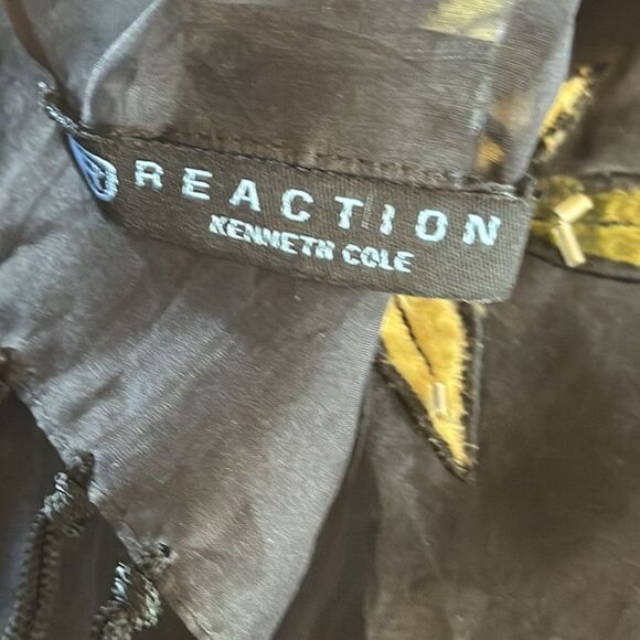 Reaction Kenneth Cole 100% Silk Black and Red Embroidered Shawl - Picture 2 of 7